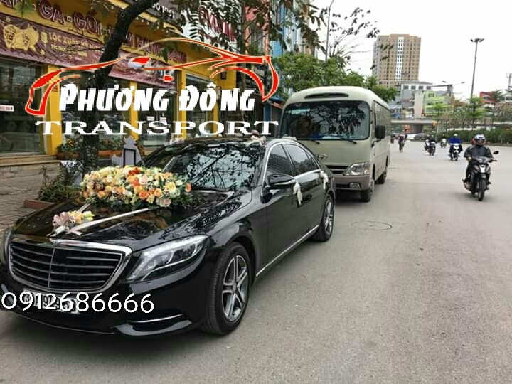 Cho thuê xe cưới hạng sang Mercedes E250 giá tốt tại đường hàng bài quận hoàn kiếm Hà Nội