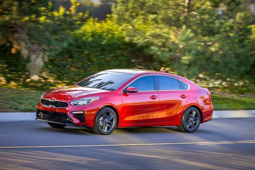 bảng giá thuê xe Kia Cerato theo tháng mới nhất