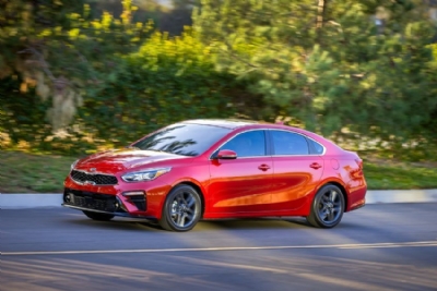 bảng giá thuê xe Kia Cerato theo tháng mới nhất