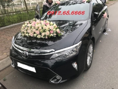 Thuê xe hoa camry 2.5 giá rẻ tại quận đống đa hà nội - cho thuê xe cưới 0912686666
