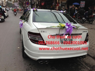 Cho thuê xe siêu vip mercedes C63 tại tân mai quận hoàng mai hà nội - 0912686666