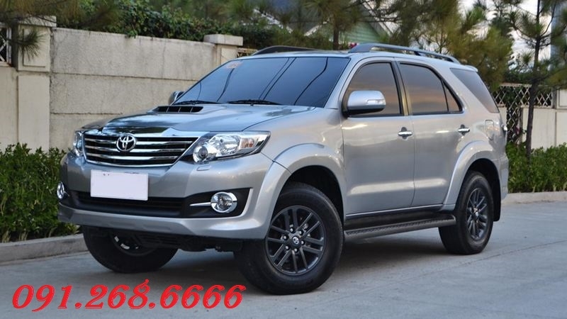 công ty  cho Thuê xe toyota fortuner có lái, tự lái tại quận cầu giấy, cho thuê xe 7 chỗ theo tháng tại hà nội
