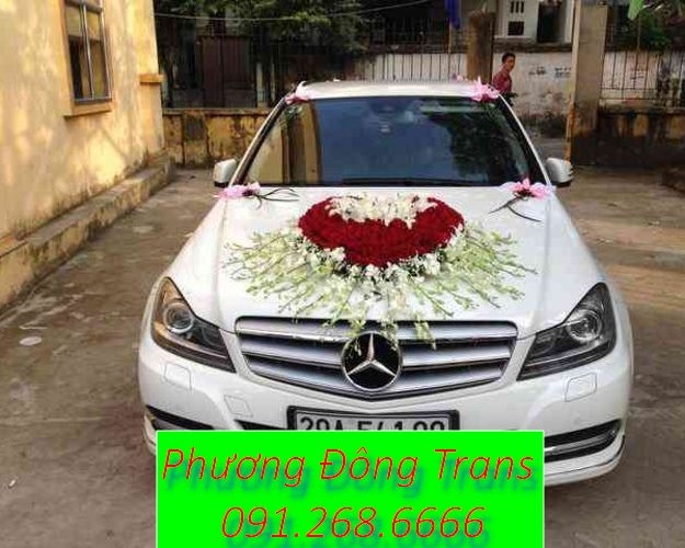 Cho thuê xe cưới hạng sang Mercedes C200 màu trắng tại nguyễn hữu thọ quận hoàng mai hà nội - 0912686666