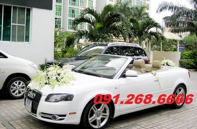 Cho thuê xe cưới Mui trần audi A4 màu trắng giá tốt nhất tại Trung kính quận cầu giấy hà nội - 0912686666