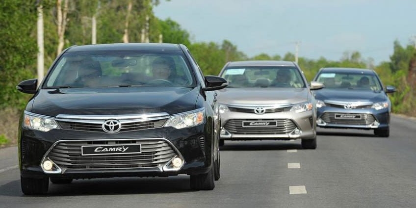 cho thue xe camry theo thang Khu Công Nghiệp Từ Sơn  - 0912686666