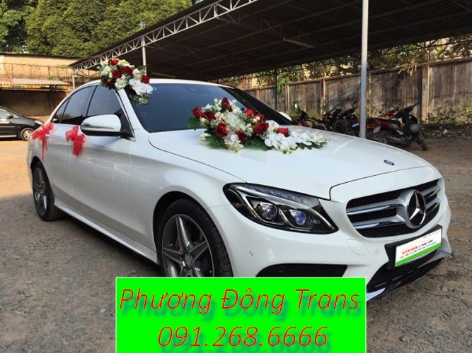 Cho thuê xe vip mercedes c300 giá tốt nhất tại Đào tấn quận ba đình hà nội - 0912686666