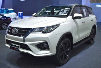 Cho thuê xe 7 chỗ theo tháng Lai Châu - 0912686666