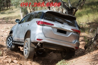 công ty  cho Thuê xe toyota fortuner có lái, tự lái tại quận bắc từ liêm, cho thuê xe 7 chỗ theo tháng tại hà nội
